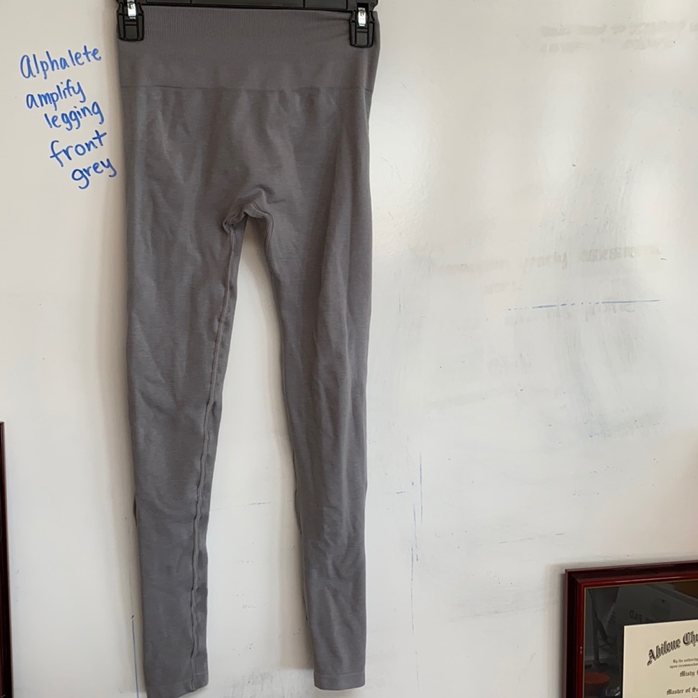 Alphalete amplify legging grey